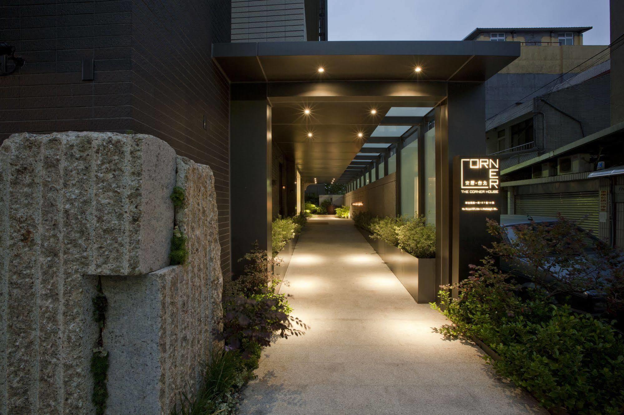 מלון טאיפיי The Corner House מראה חיצוני תמונה